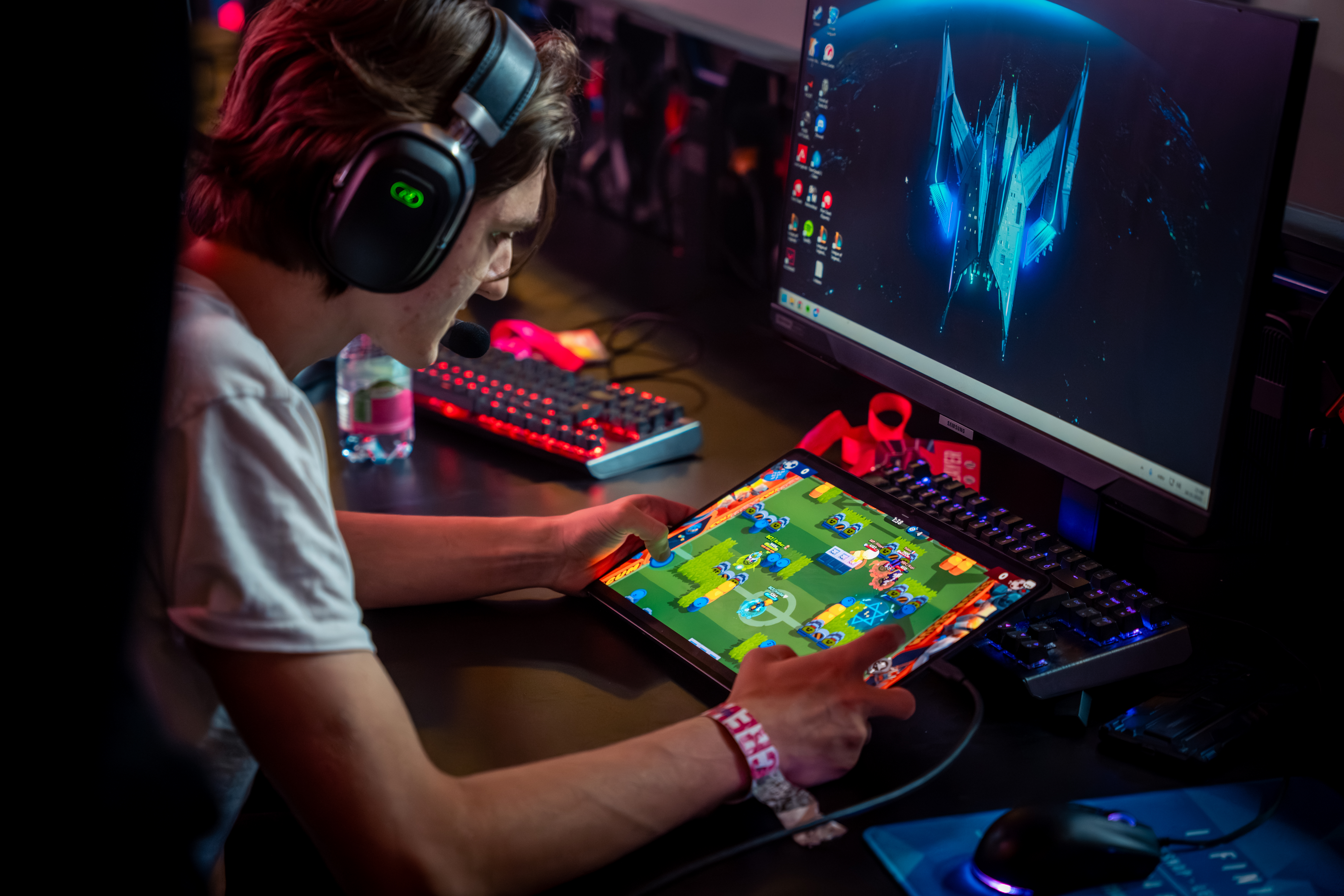 Big Talents on stage at TEC Season 2